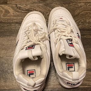 White fila, size 6